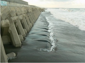 敷設後のアスファルトマット